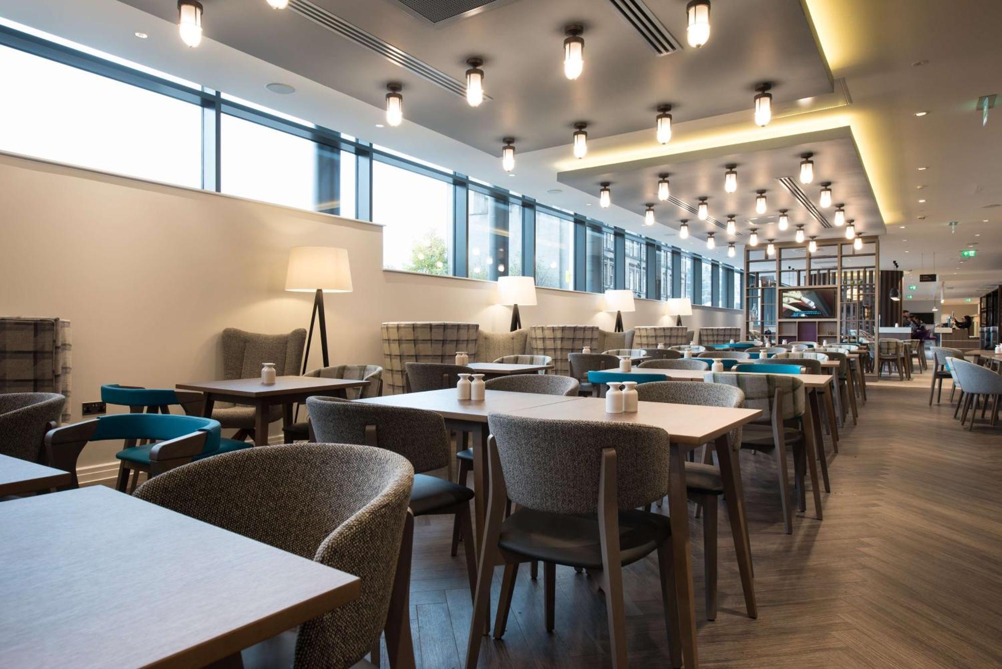 Hotel Hampton By Hilton West End EDI