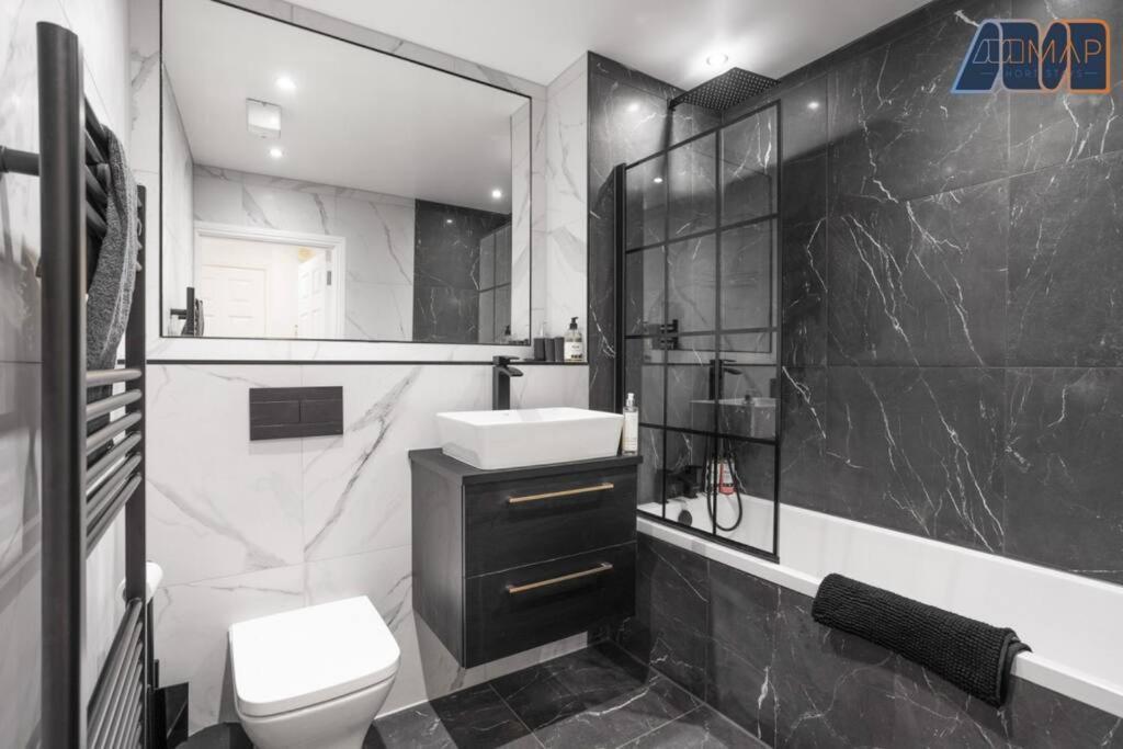 Modern 2 Bed