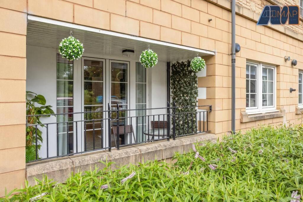 Modern 2 Bed Apartment Edinburgh