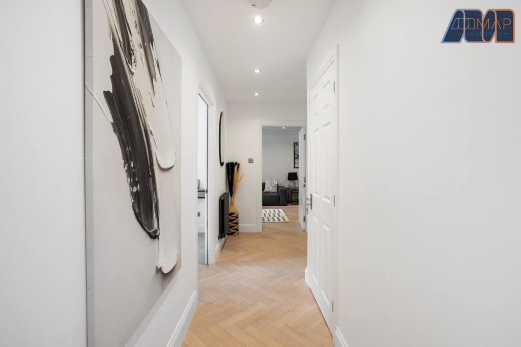 Modern 2 Bed *