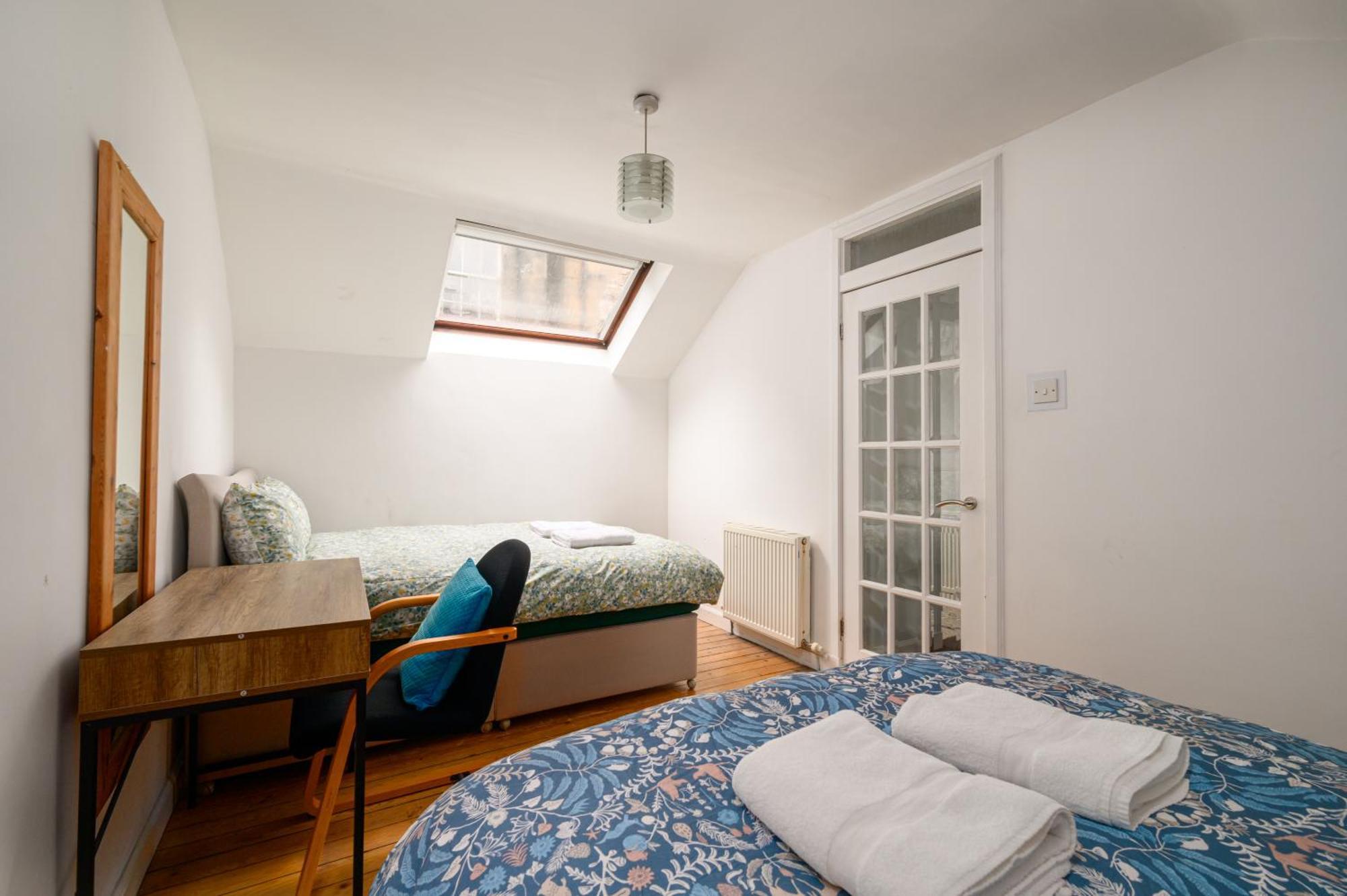 Holiday home Bright - - Sleeps 10