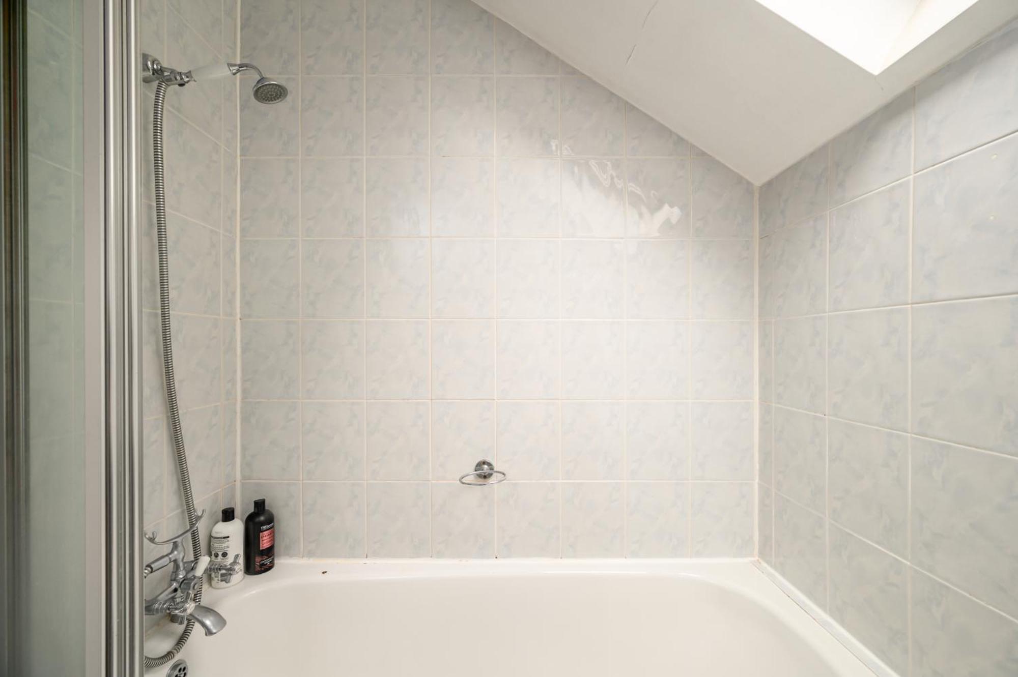 Holiday home Bright - - Sleeps 10 *