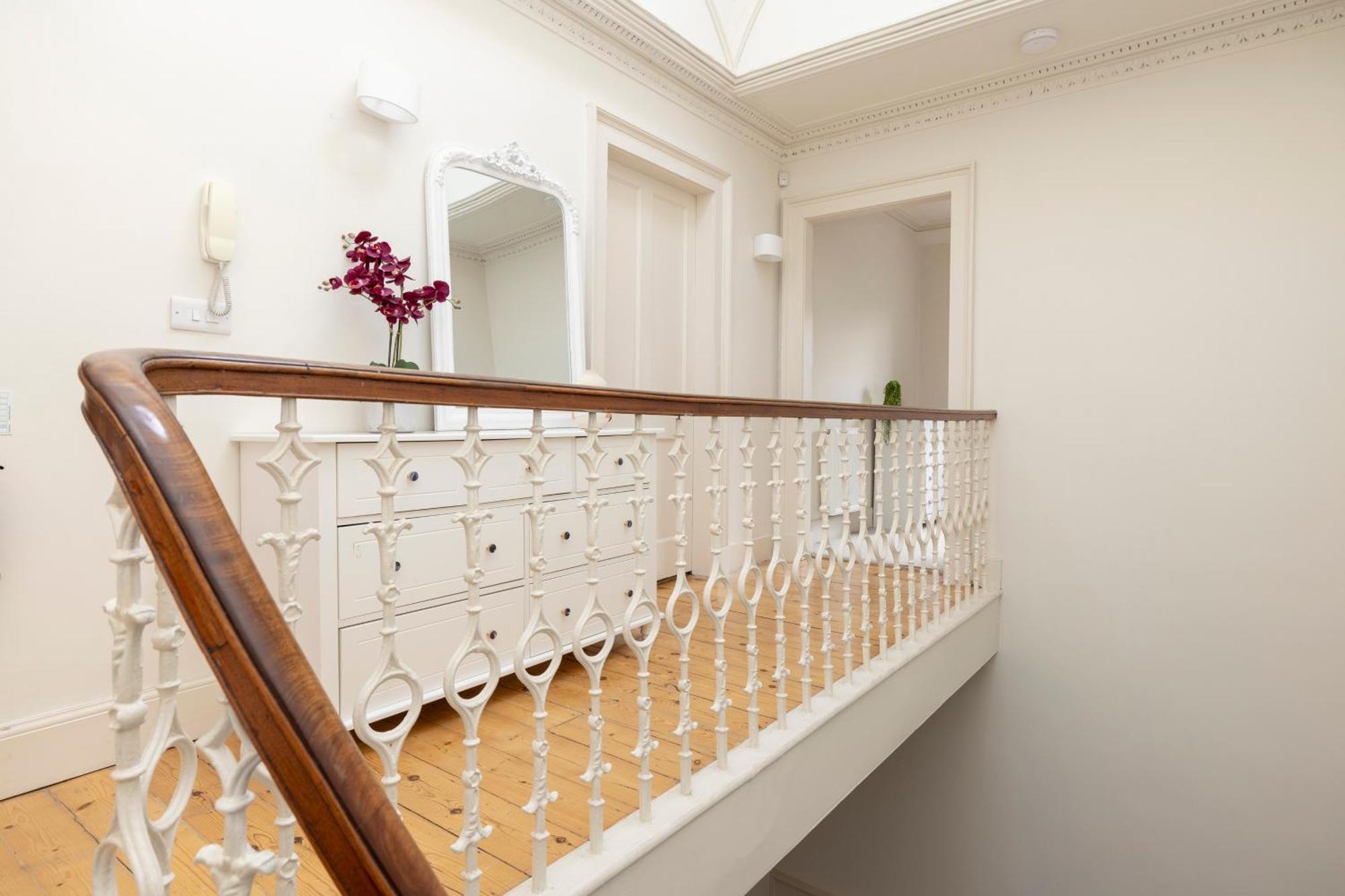 Joivy Exclusive House With Free Parking Appartement