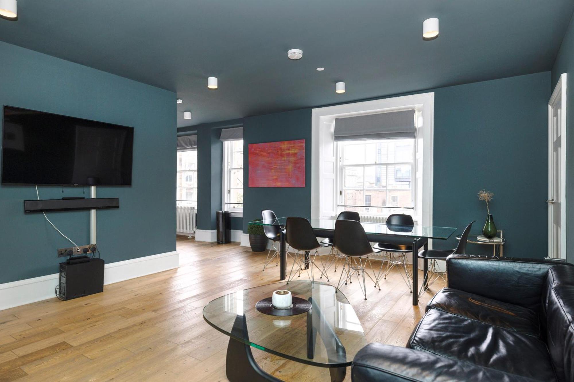 Apartment Joivy Spacious 2br Apt, Moments From West End Edinburgh