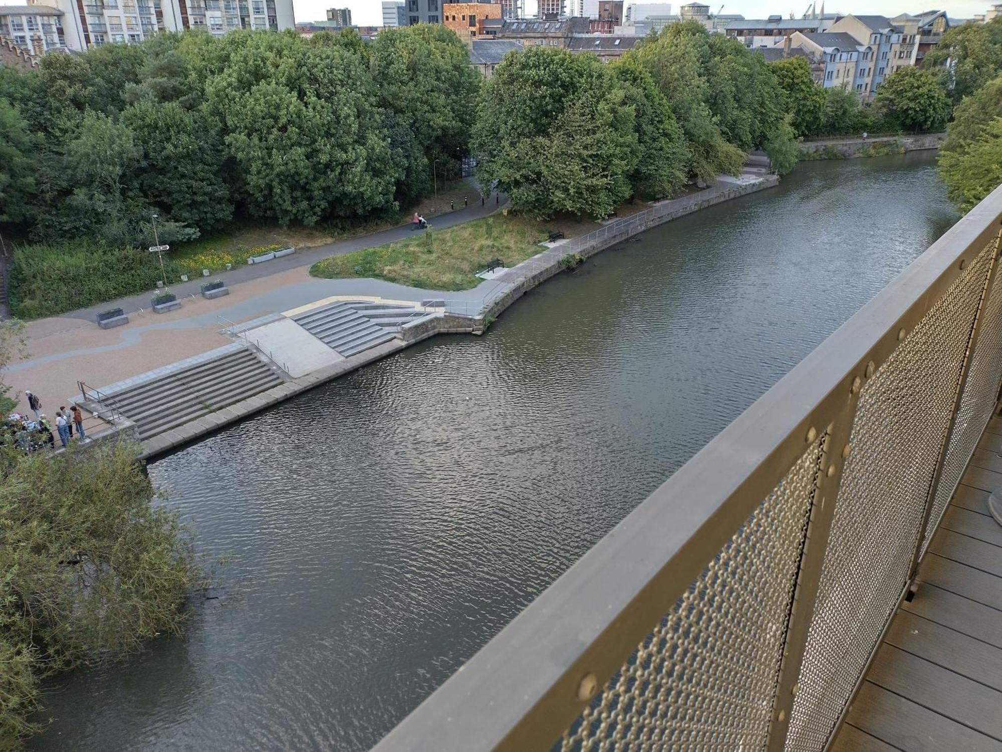 Amazing Water Of Leith View In Leith Edinburgh