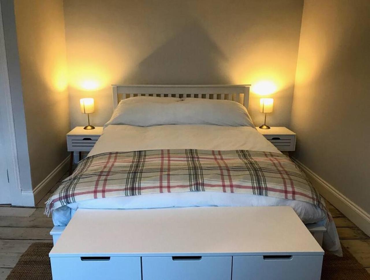 Relax In Style In Edinburghs Buzzing West End *