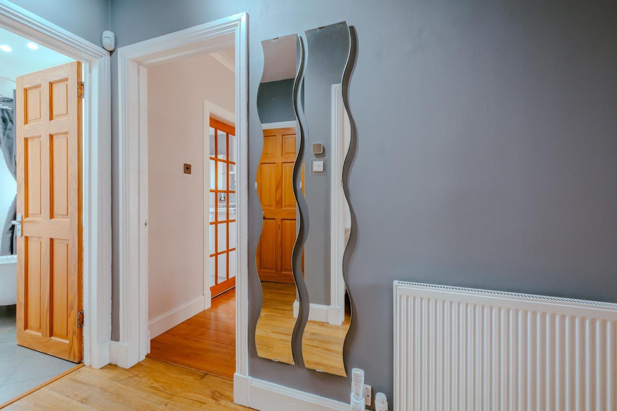 Apartment Crewe - 2 Bed, Free Off Street Parking And Private Garden *