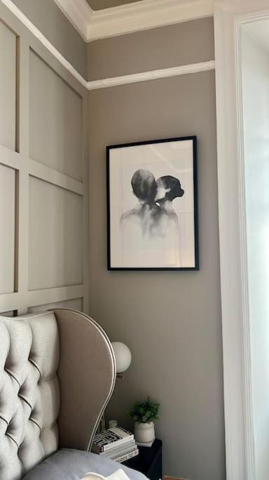 A Luxurious Wee Retreat On The Royal Mile Old Town