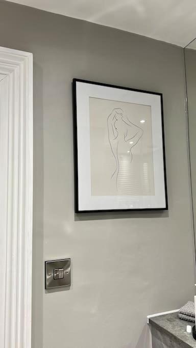 A Luxurious Wee Retreat On The Royal Mile Old Town *