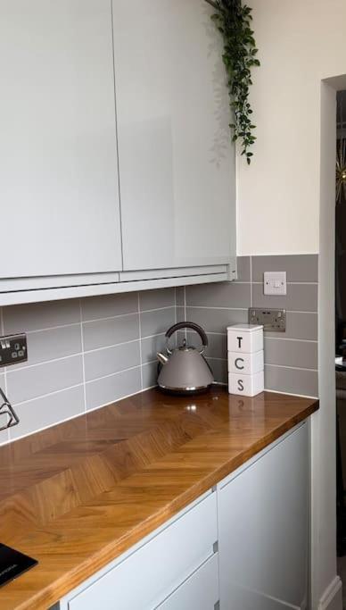 A Luxurious Wee Retreat On The Royal Mile Old Town Apartment