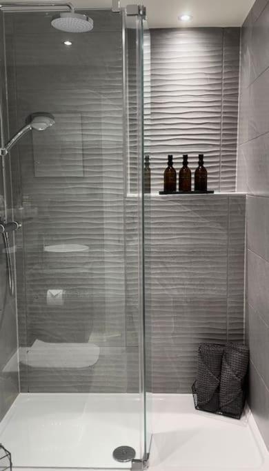A Luxurious Wee Retreat On The Royal Mile Old Town * Edinburgh