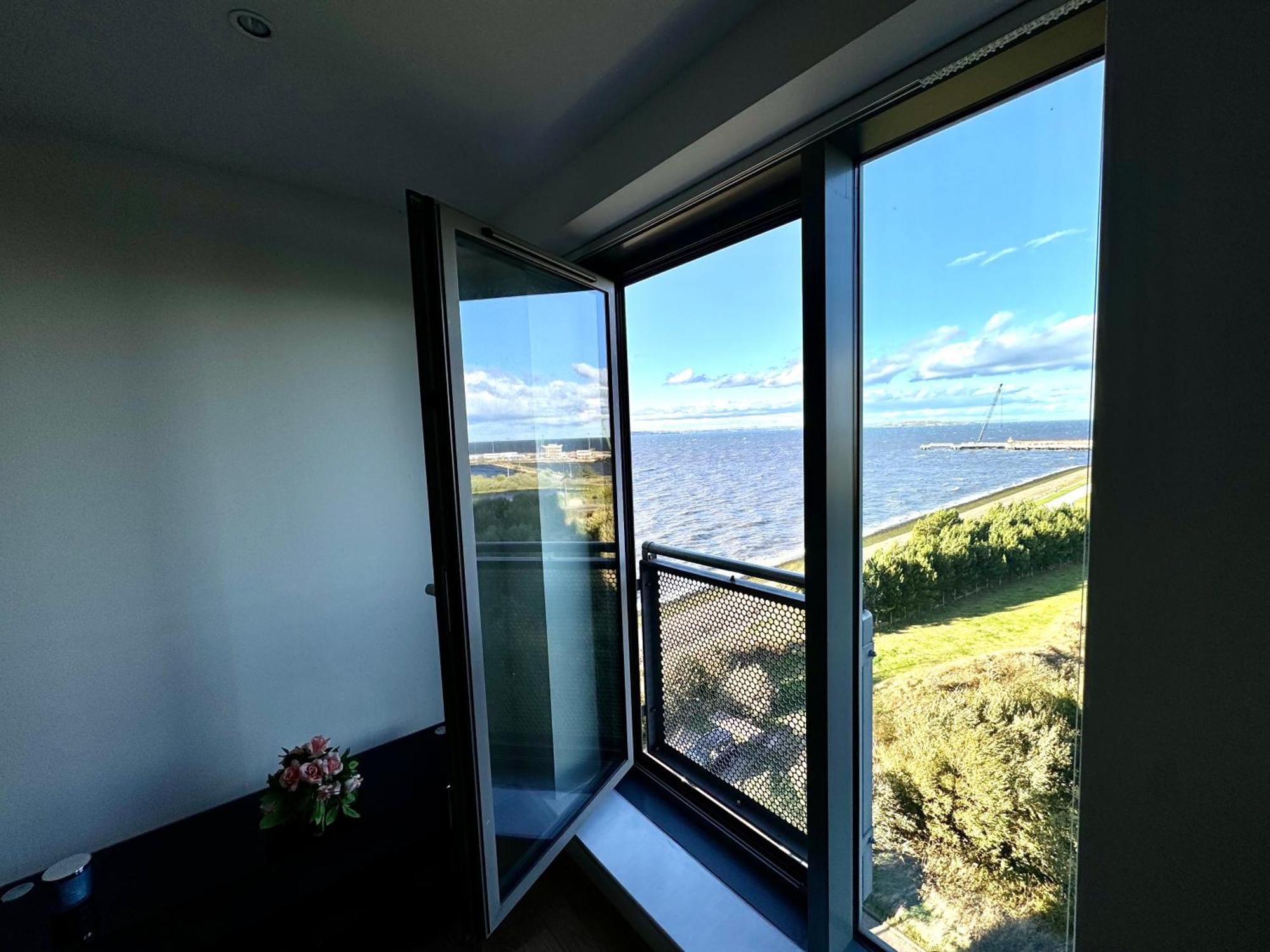 Apartment Britannia Ocean Park - Oceanfront And Sea View - Free Parking & Fast Wifi