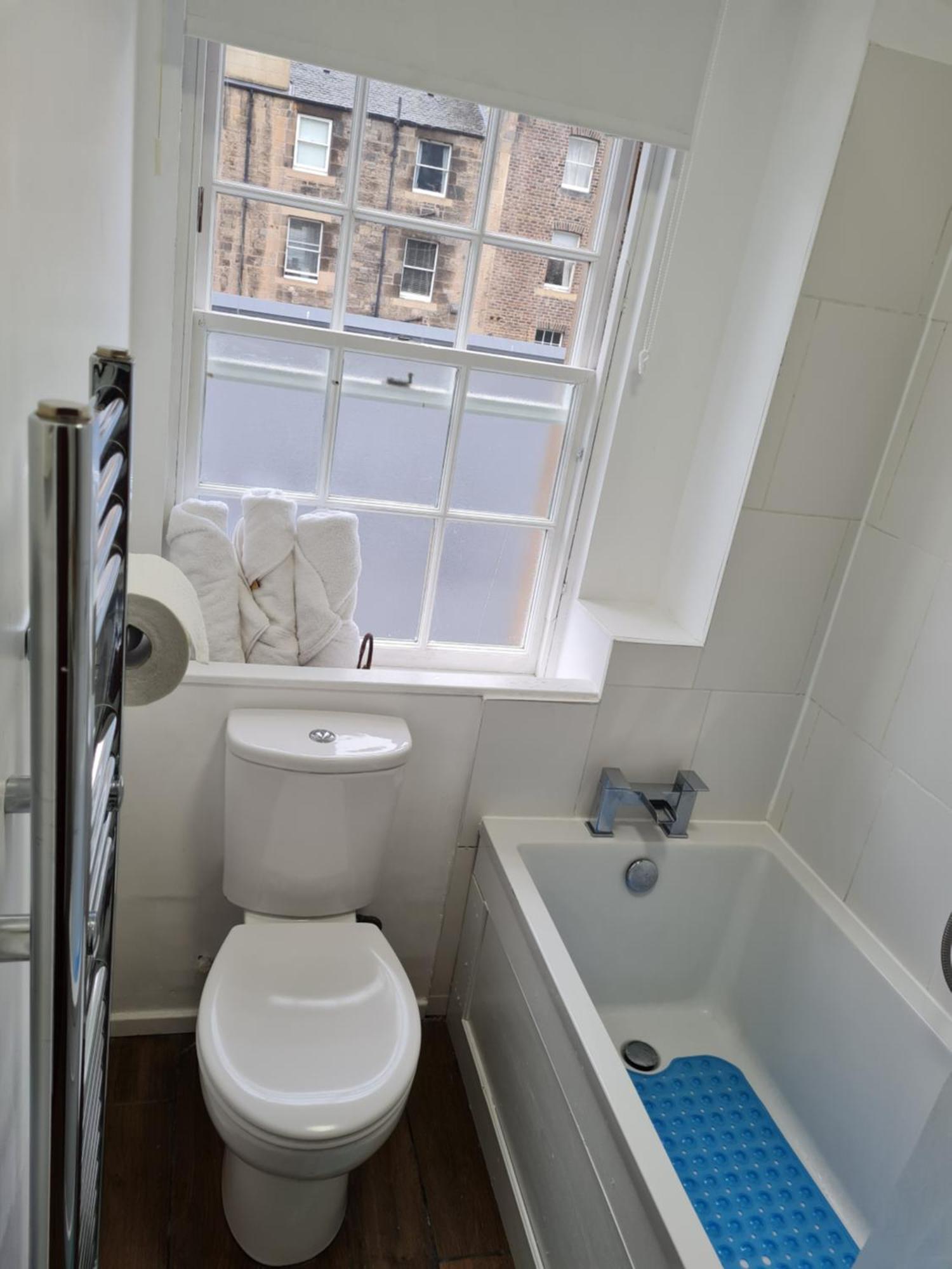 223 Websters Land Apartment Edinburgh