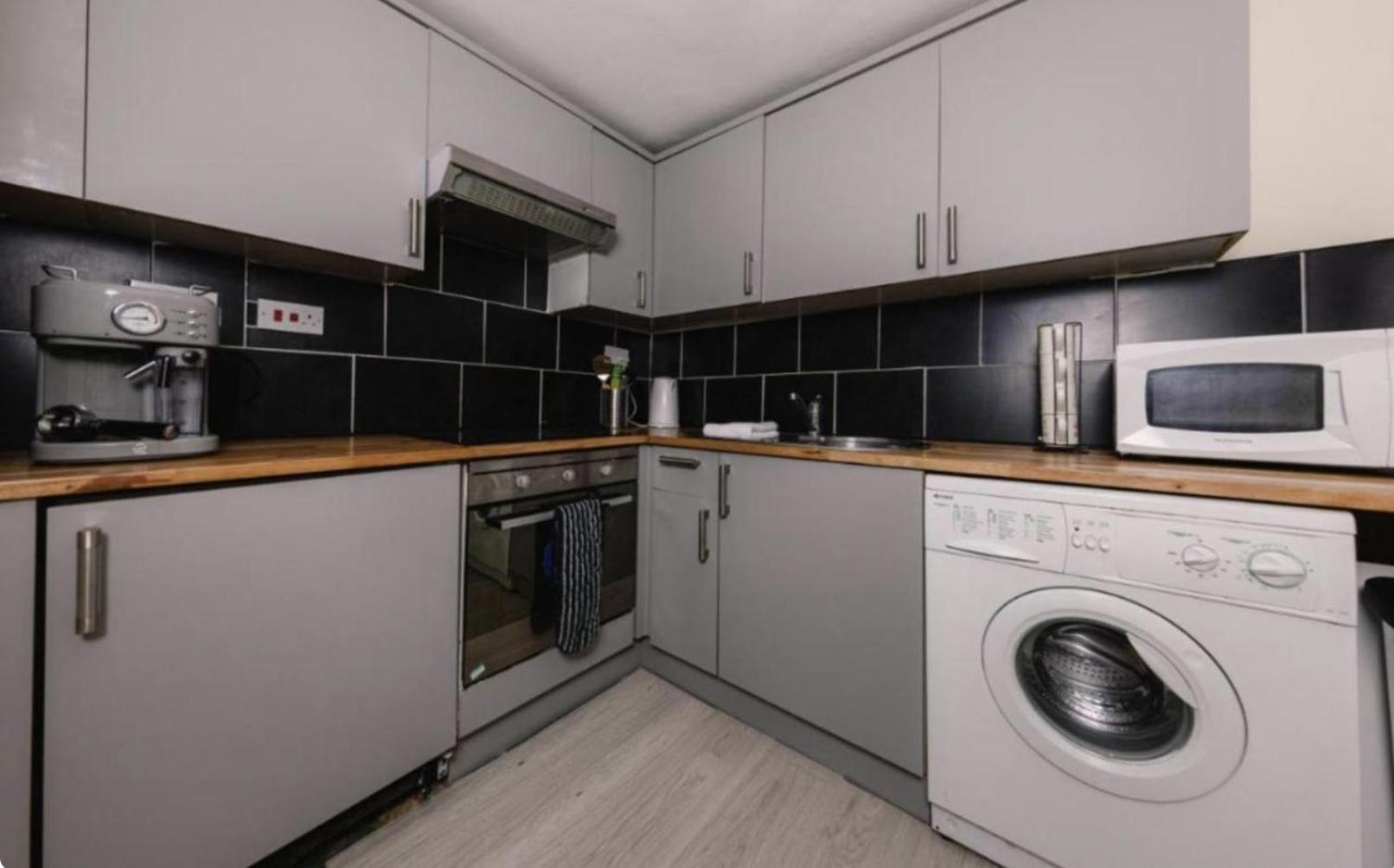 Appartement Warm & Welcoming By The Meadows! City Center 7 EDI