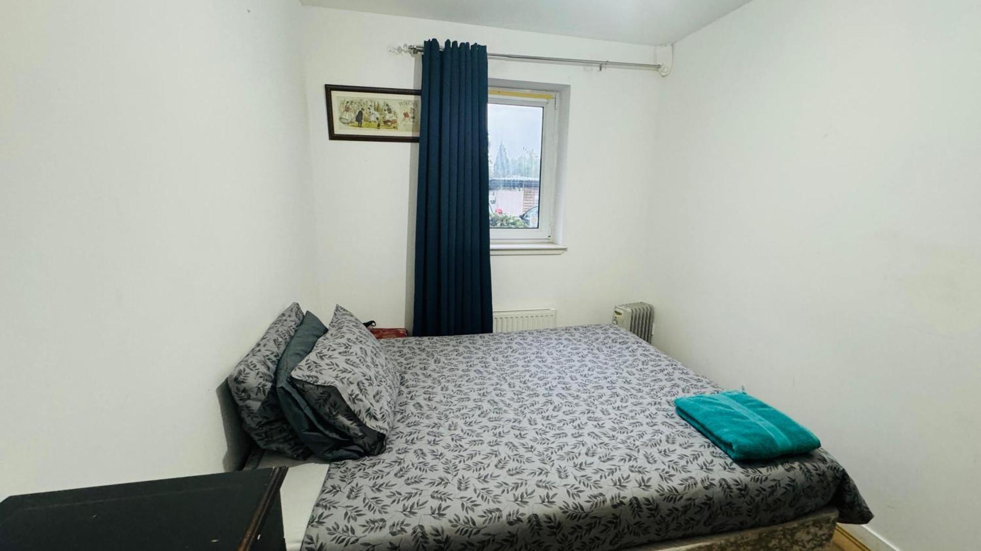 Fabulous 1bed 1bath Ground Floor Shared ,only Double Appartement *