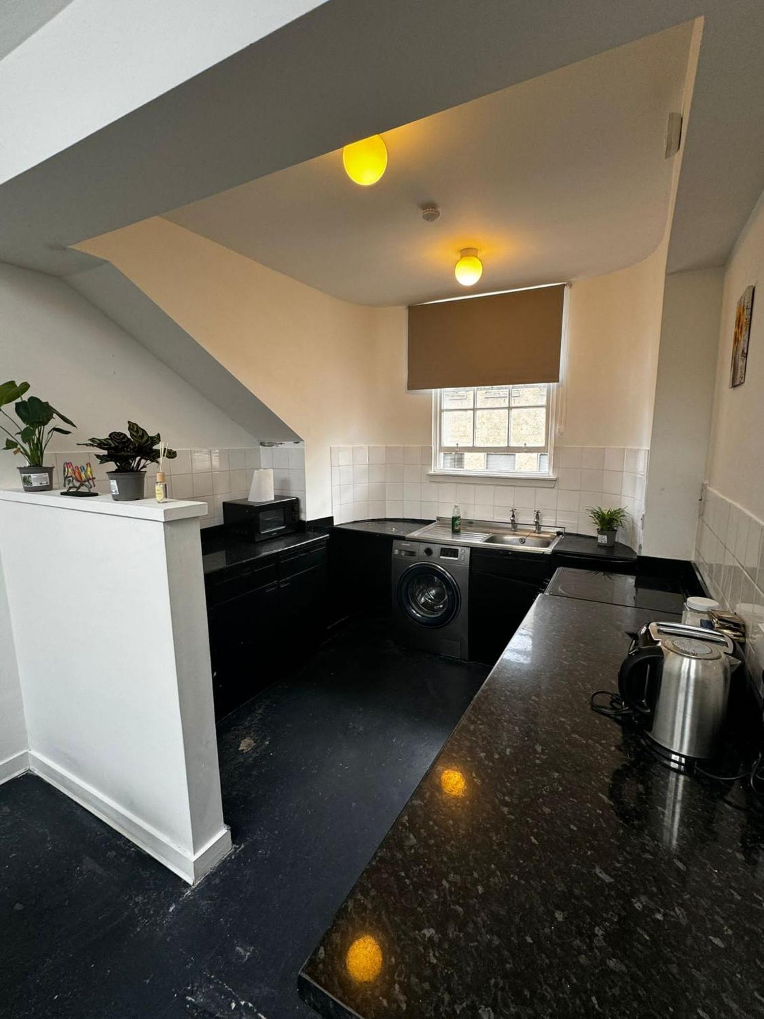 Victoria Street View Flat In Eb10 Appartement EDI