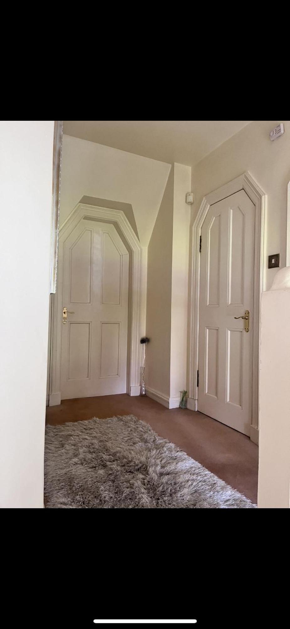 Private Bedroom In Detached In Newington Édimbourg