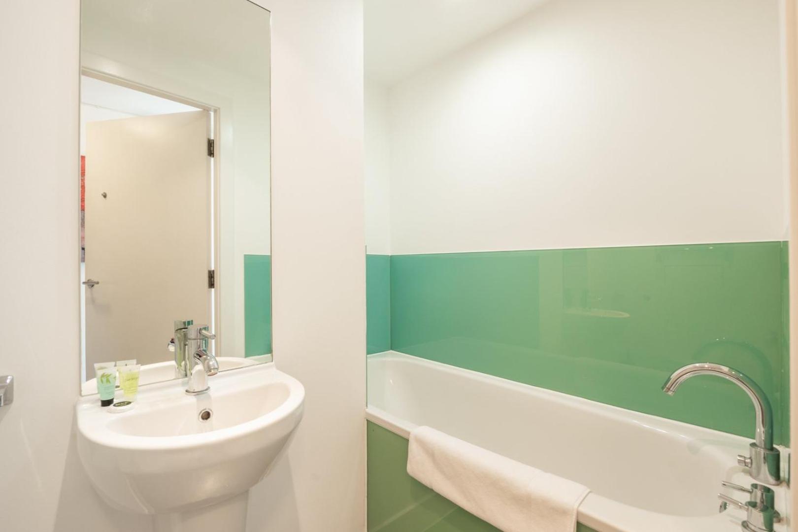 Guestready - Modern Near Craigmillar Area *