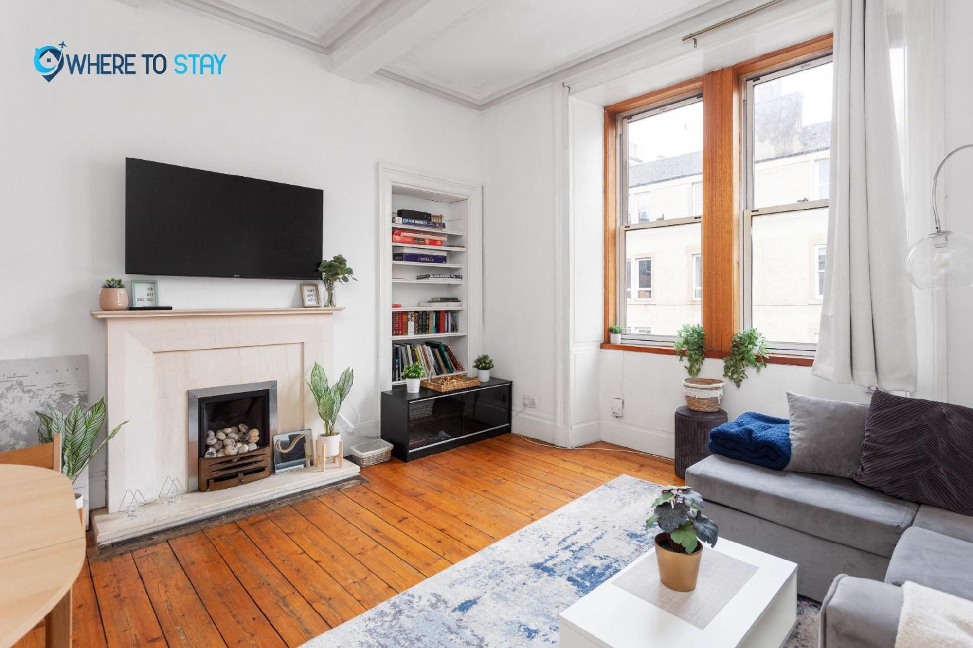 2 Bed - 7 Min Walk Train Station Edinburgh