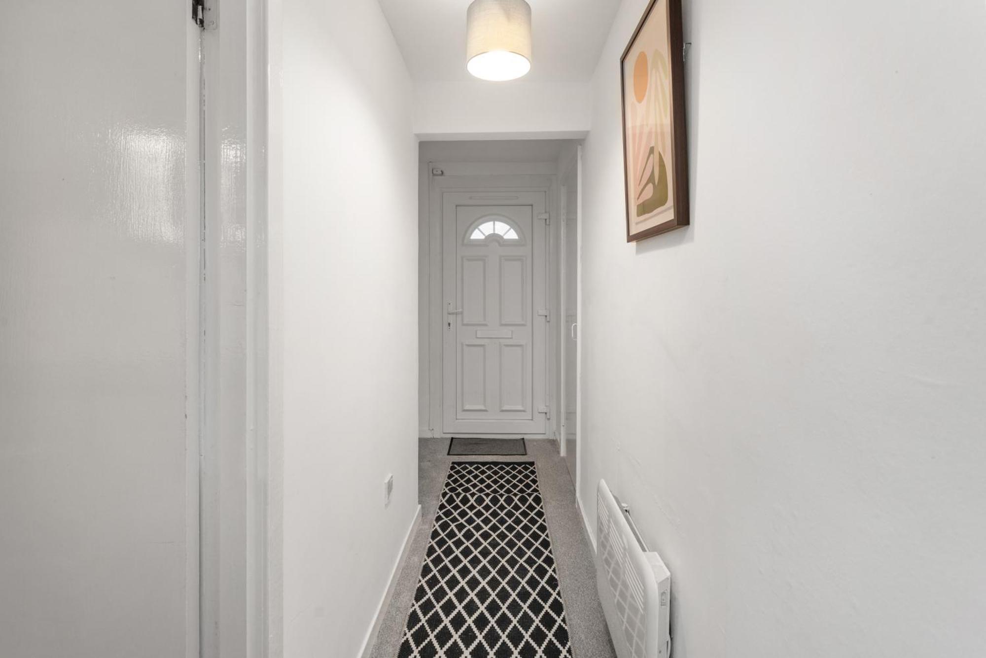 Apartment Stylish 3bed House Near Airport