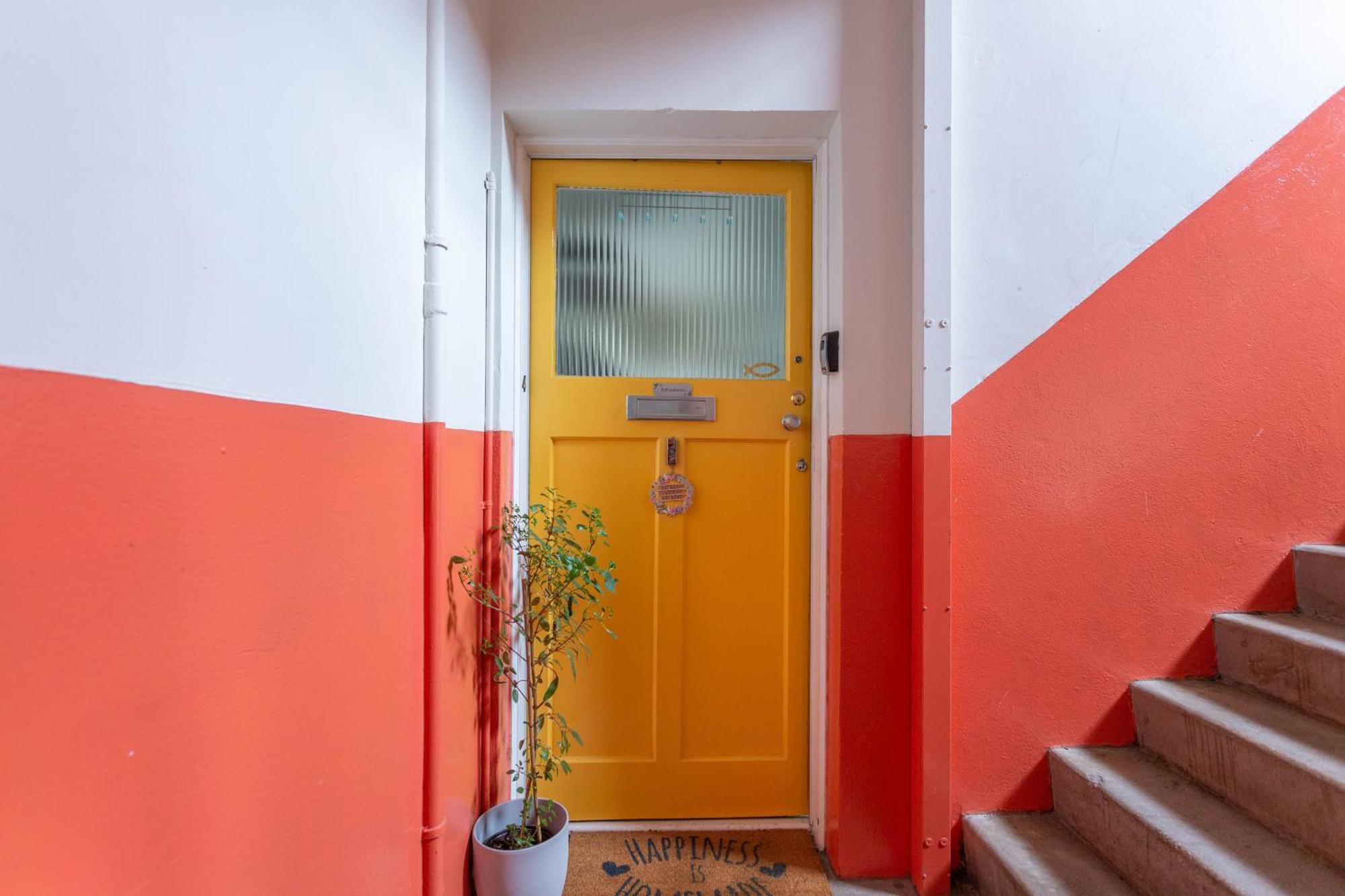 Séjour chez l'habitant Bright & Spacious Double With Garden View- Close To Airport & Centre Édimbourg