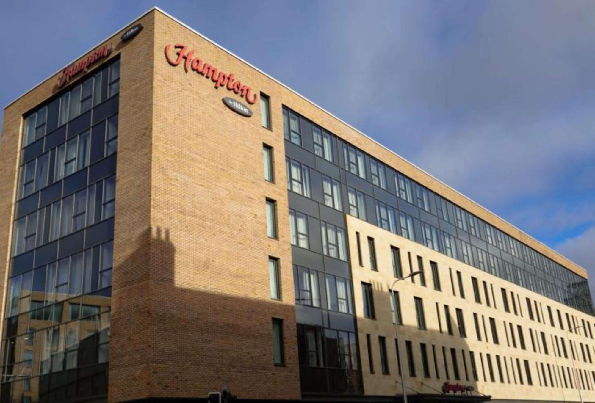 Hotel Hampton By Hilton West End EDI
