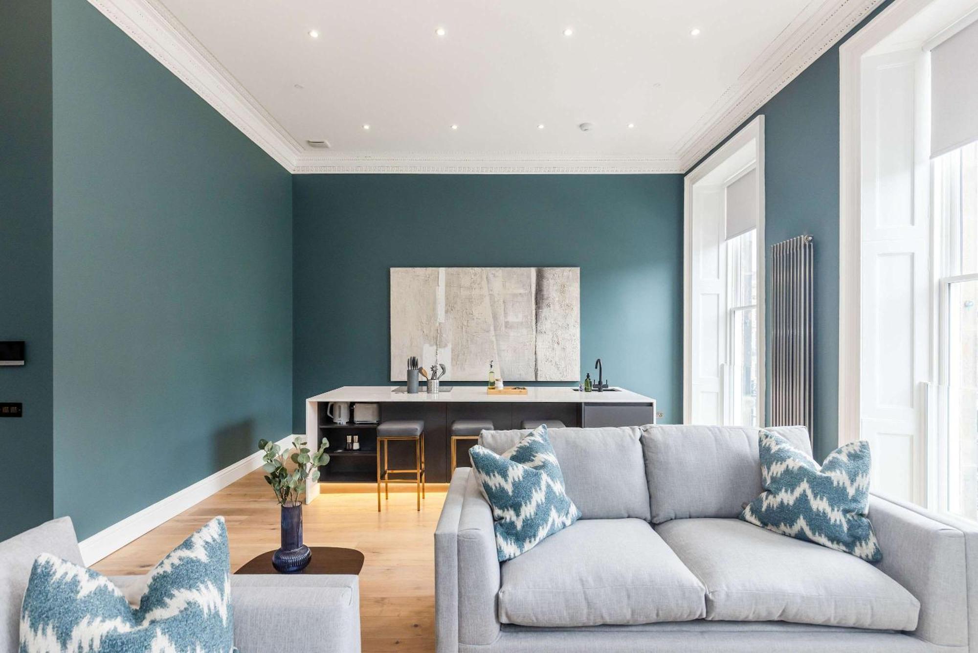 Dragon Luxury Serviced At Albyn Place Edinburgh
