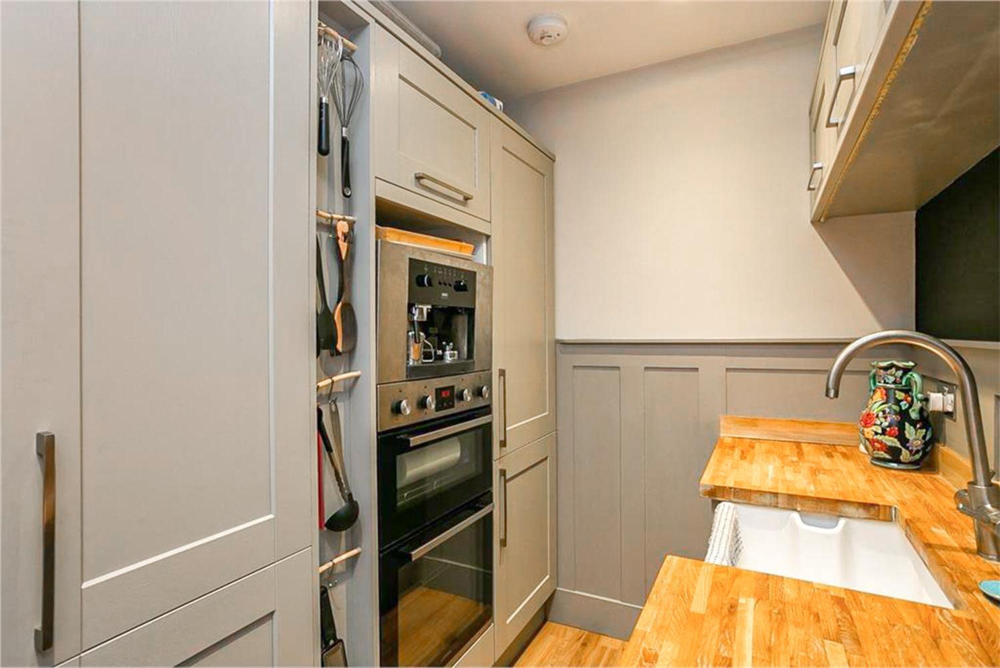 Charming 1 Bedroom In Edinburgh's West End