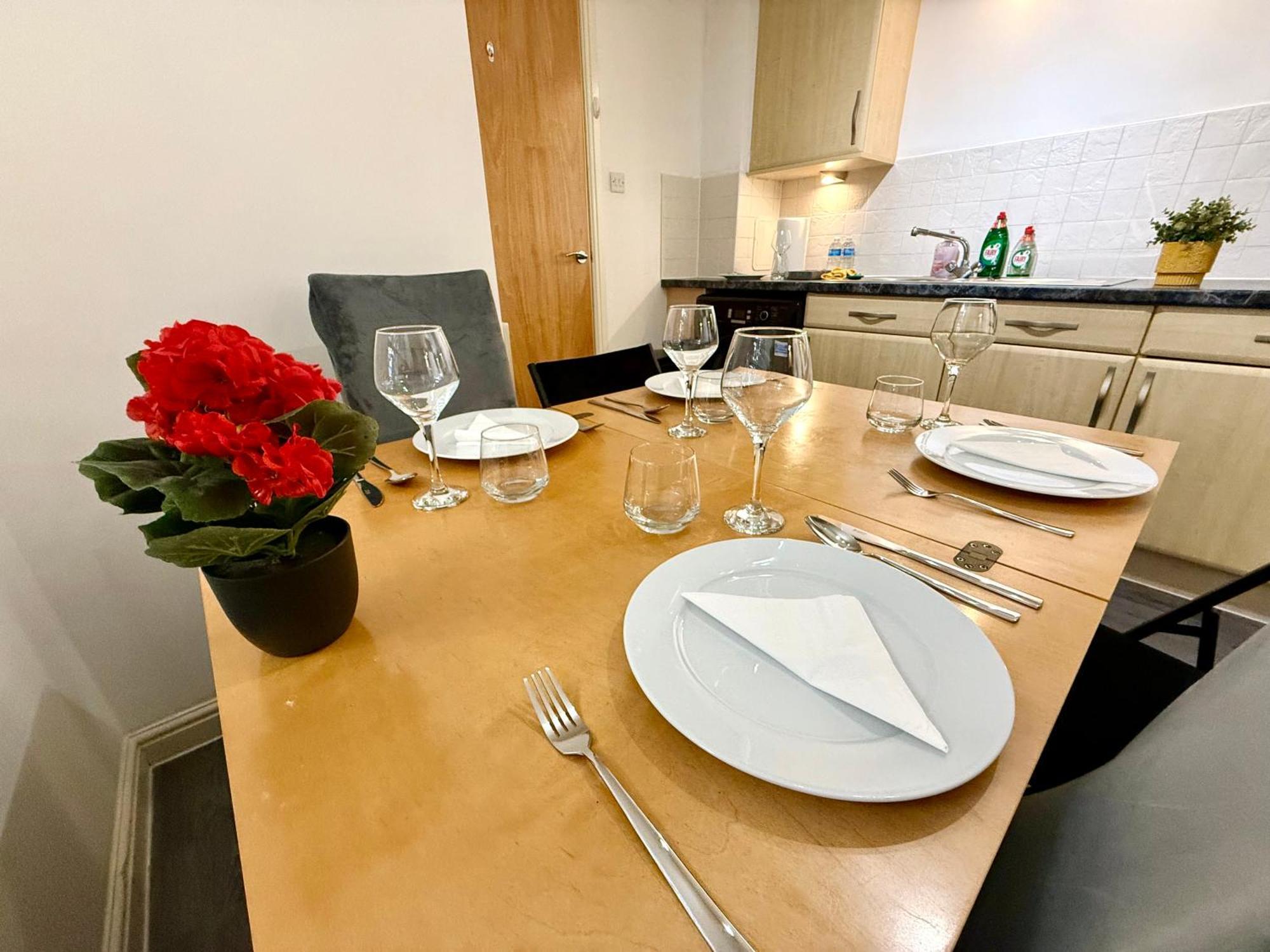 Pilrig Heights - Central - Free Parking & Fast Wifi Apartment Edinburgh