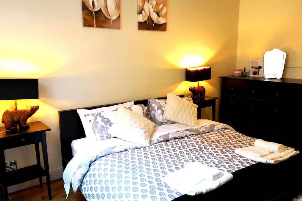Centre 2 Bedroom Close To Castle&university Apartment *