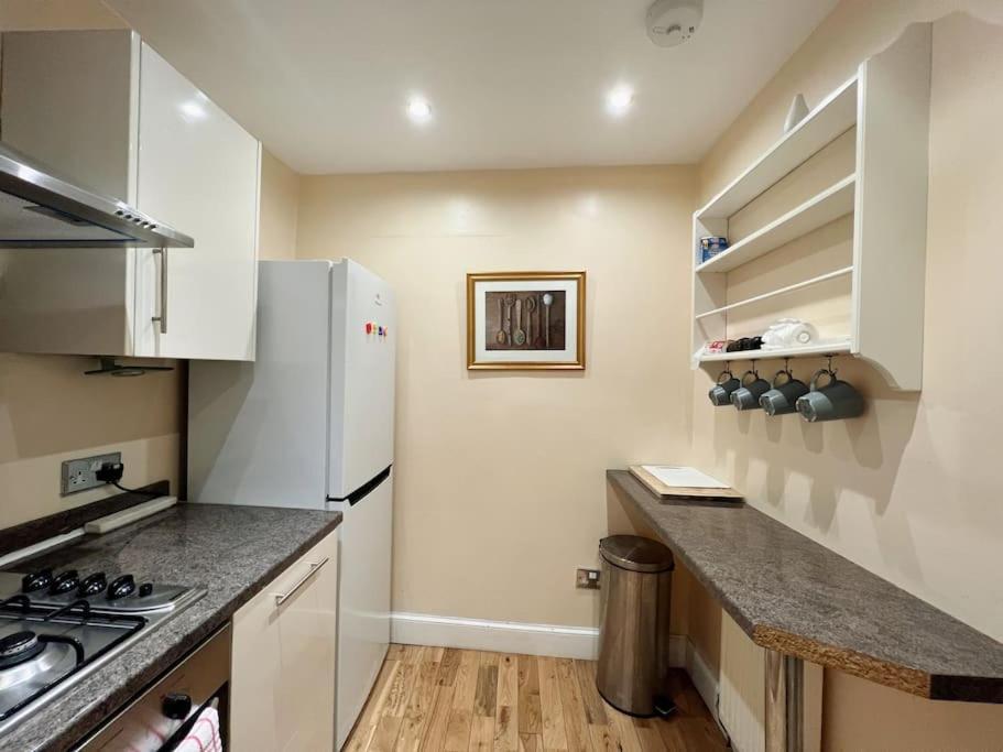 Centre 2 Bedroom Close To Castle&university * Edinburgh
