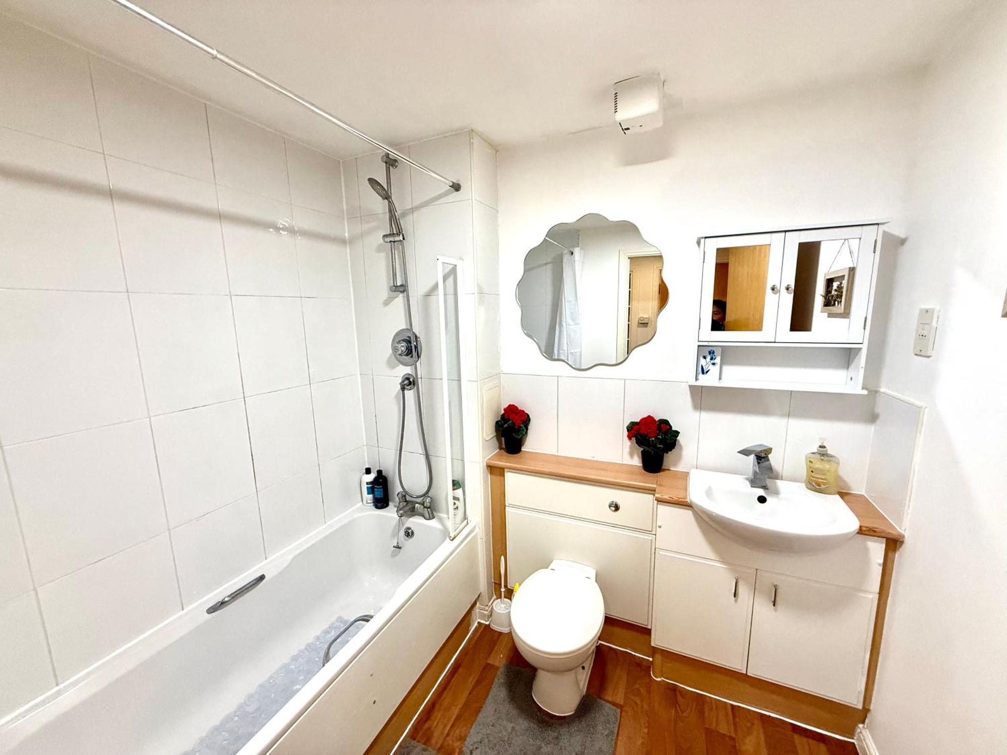 Apartment Pilrig Heights - Central - Free Parking & Fast Wifi *