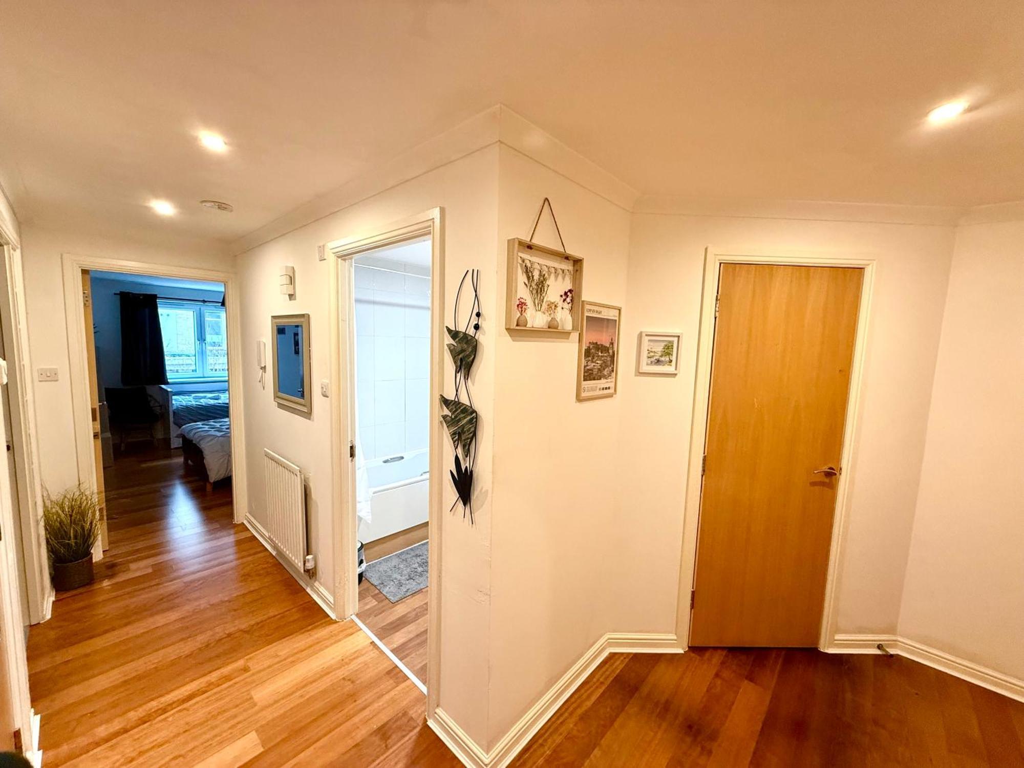 Pilrig Heights - Central - Free Parking & Fast Wifi Apartment *