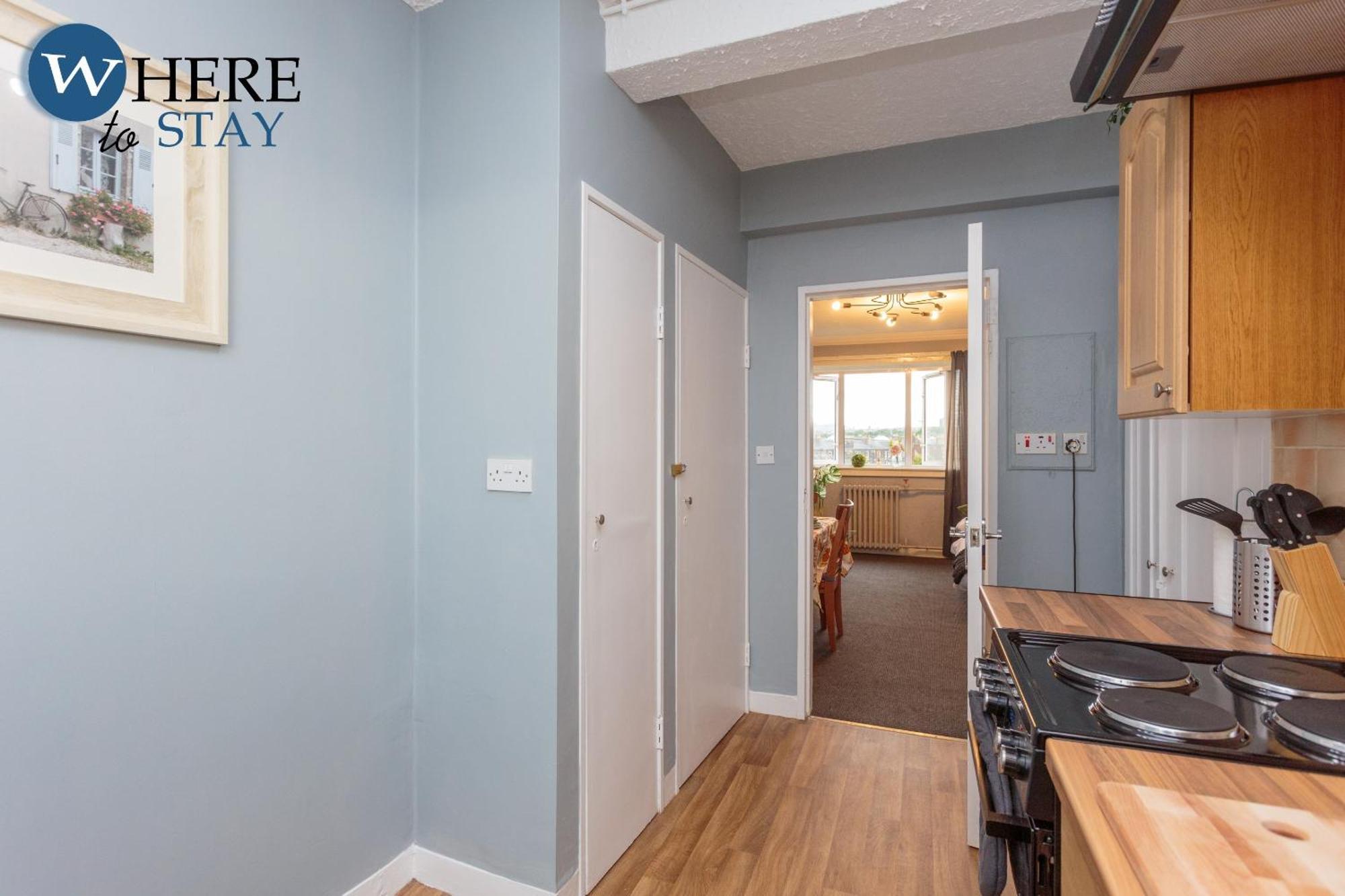 Stunning 3 Bedroom Appartement