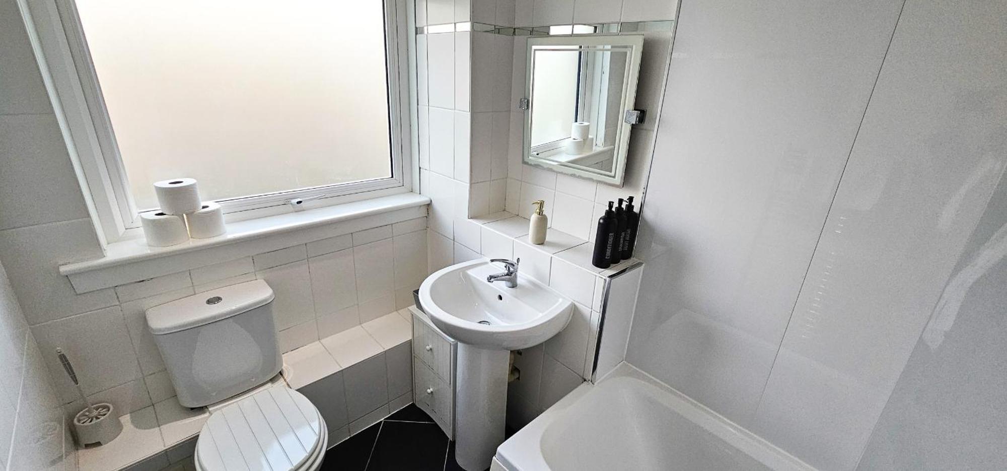 Dochart 3 Bedroom - *