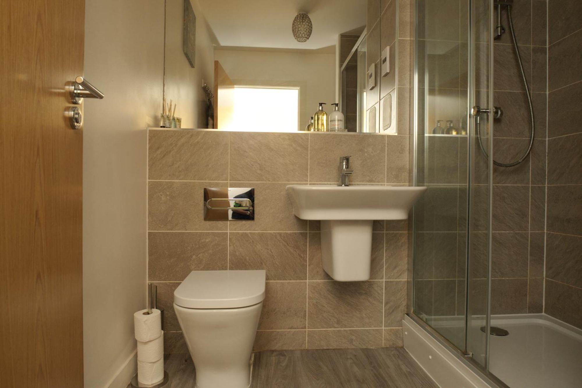 Modern 2br City Centre Apt With Arthur's Seat View Edinburgh