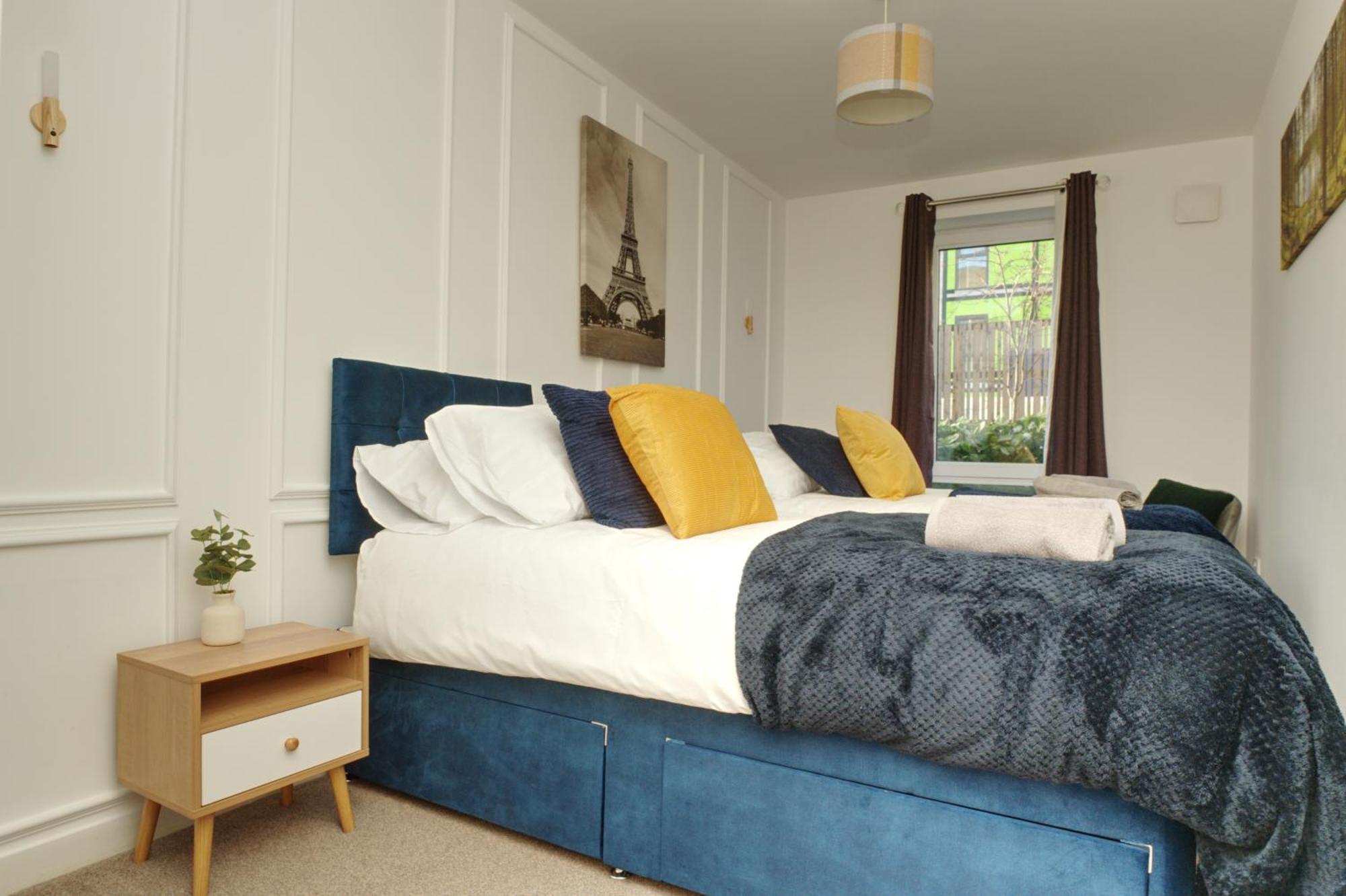 Apartment Modern 2br City Centre Apt With Arthur's Seat View