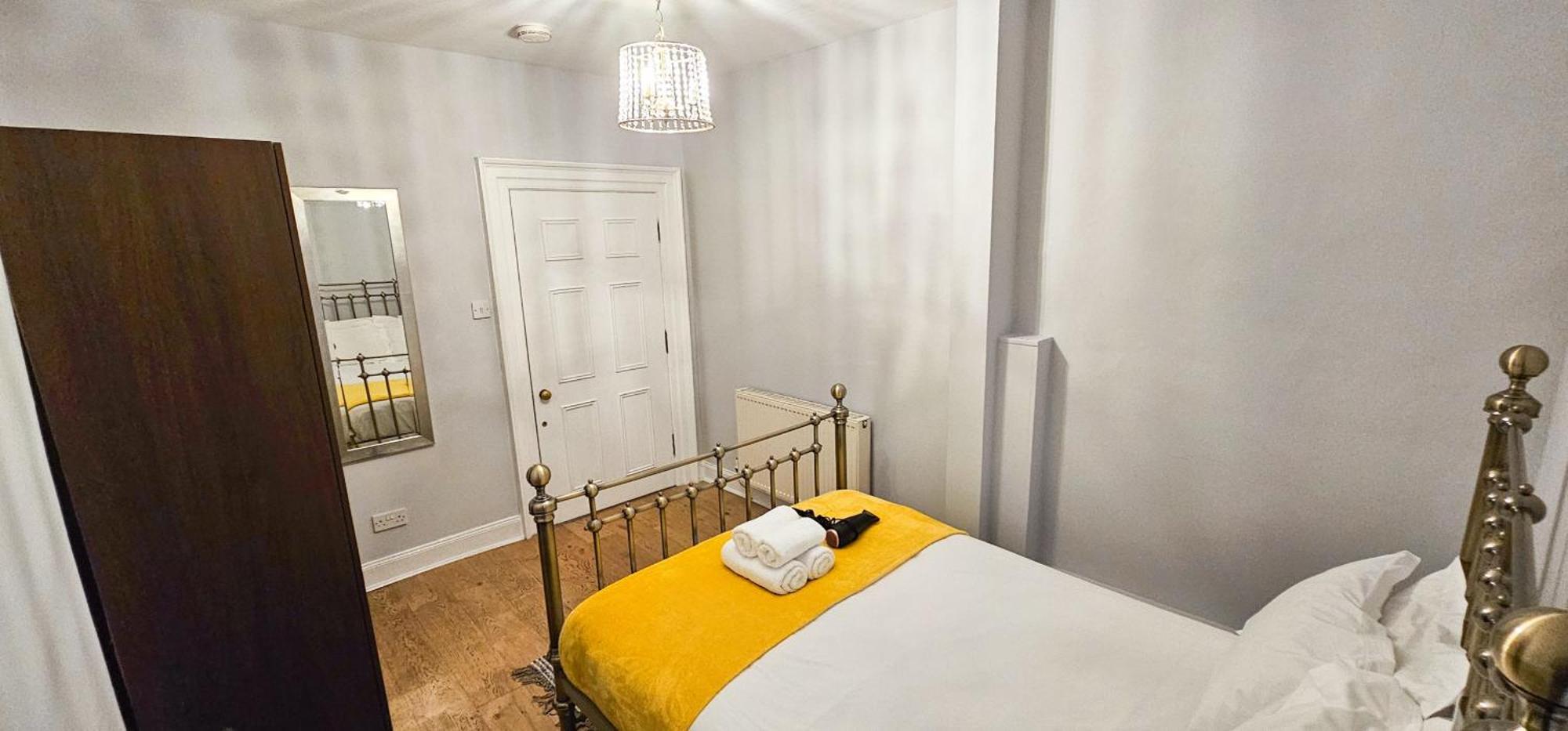 Holiday home Russel House - 4 Bedroom - The Royal Mile