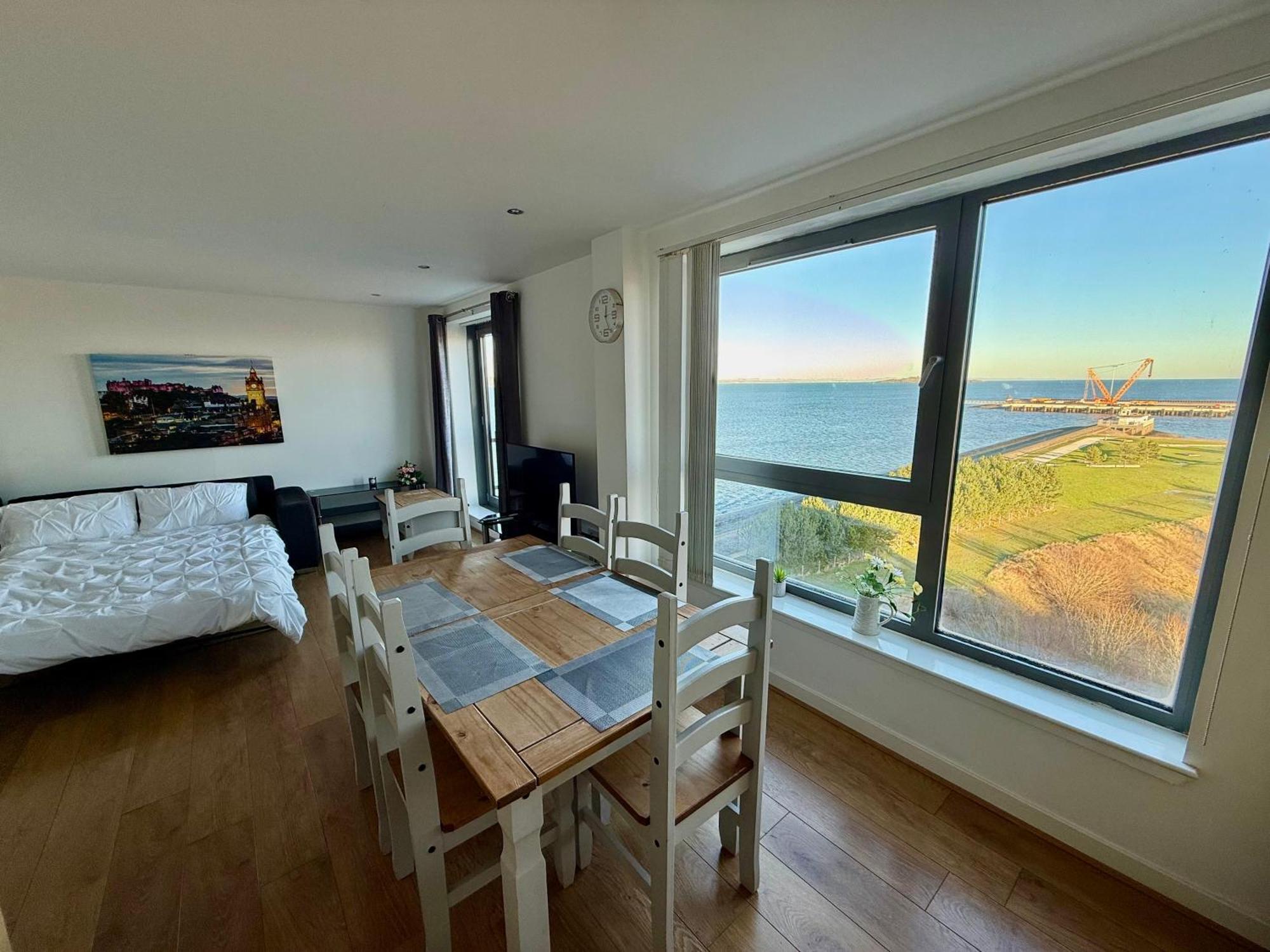 Apartment Britannia Ocean Park - Oceanfront And Sea View - Free Parking & Fast Wifi *