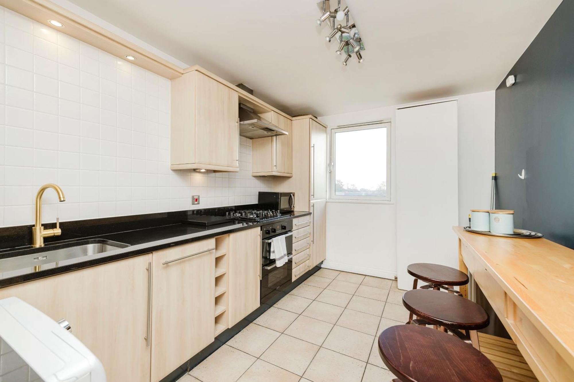 Joivy Stylish With Balcony In Old Town Apartment Edinburgh
