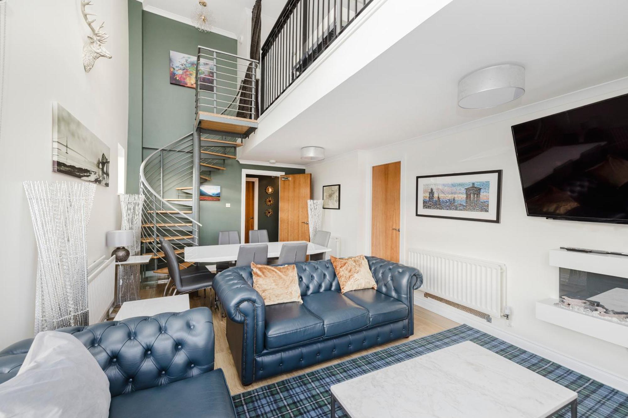 Apartment Joivy Stylish With Balcony In Old Town Edinburgh