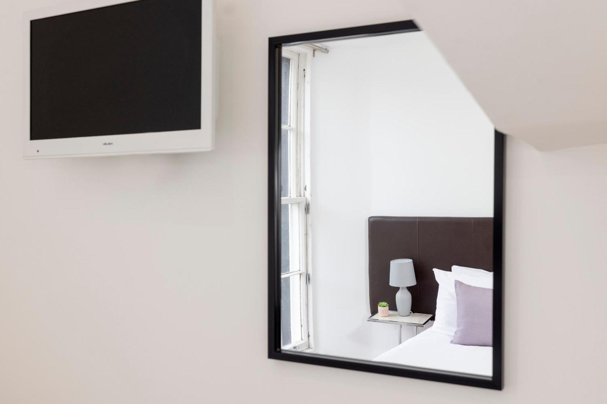 Apartment Joivy Chic 2-br Flats Near Castle *