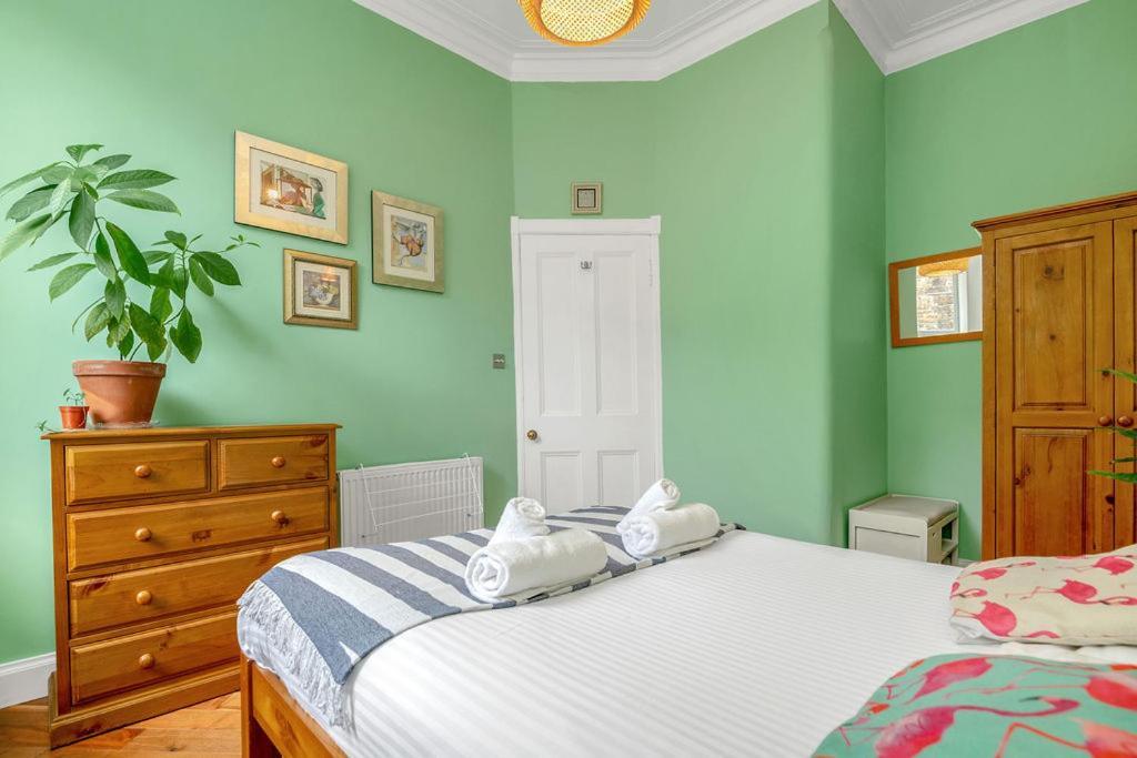 Homely In Trendy Stockbridge Edinburgh