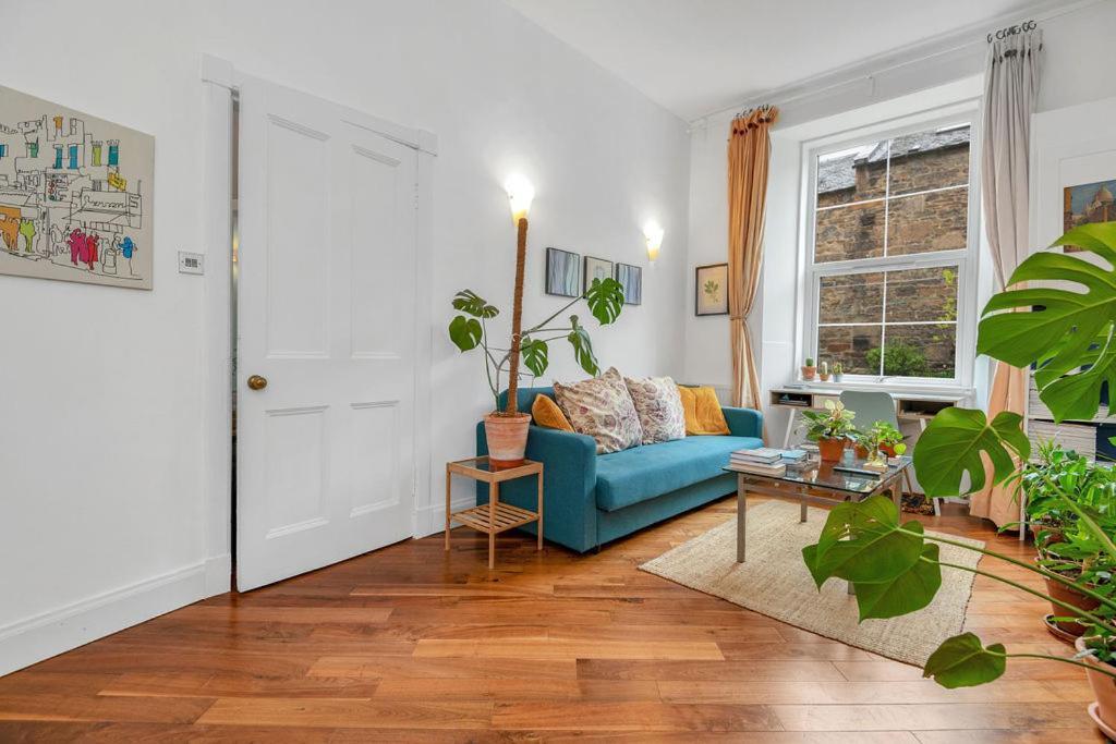 Homely In Trendy Stockbridge * Edinburgh