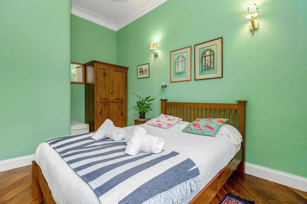 Homely In Trendy Stockbridge Apartment