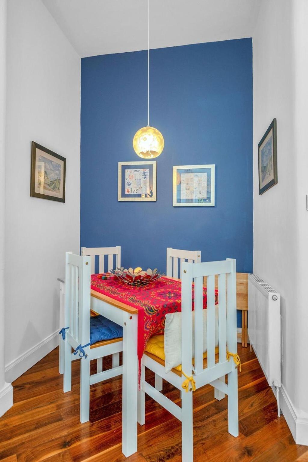 Homely In Trendy Stockbridge Edinburgh
