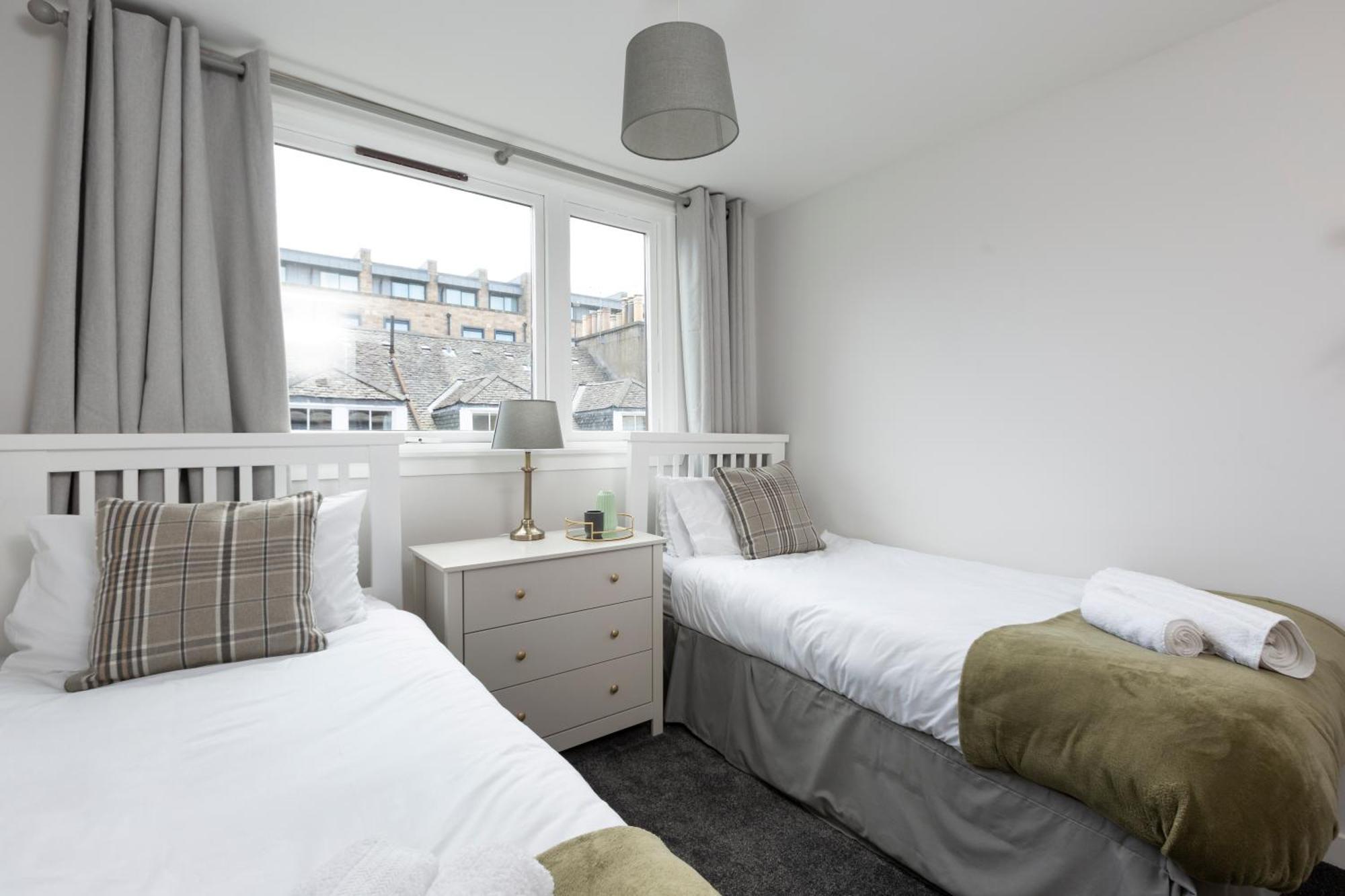 The Rooftop Terrace Edinburgh