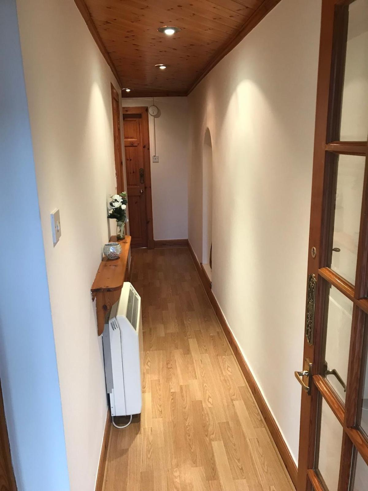 Stylish With Private Roof Terrace Apartment Edinburgh