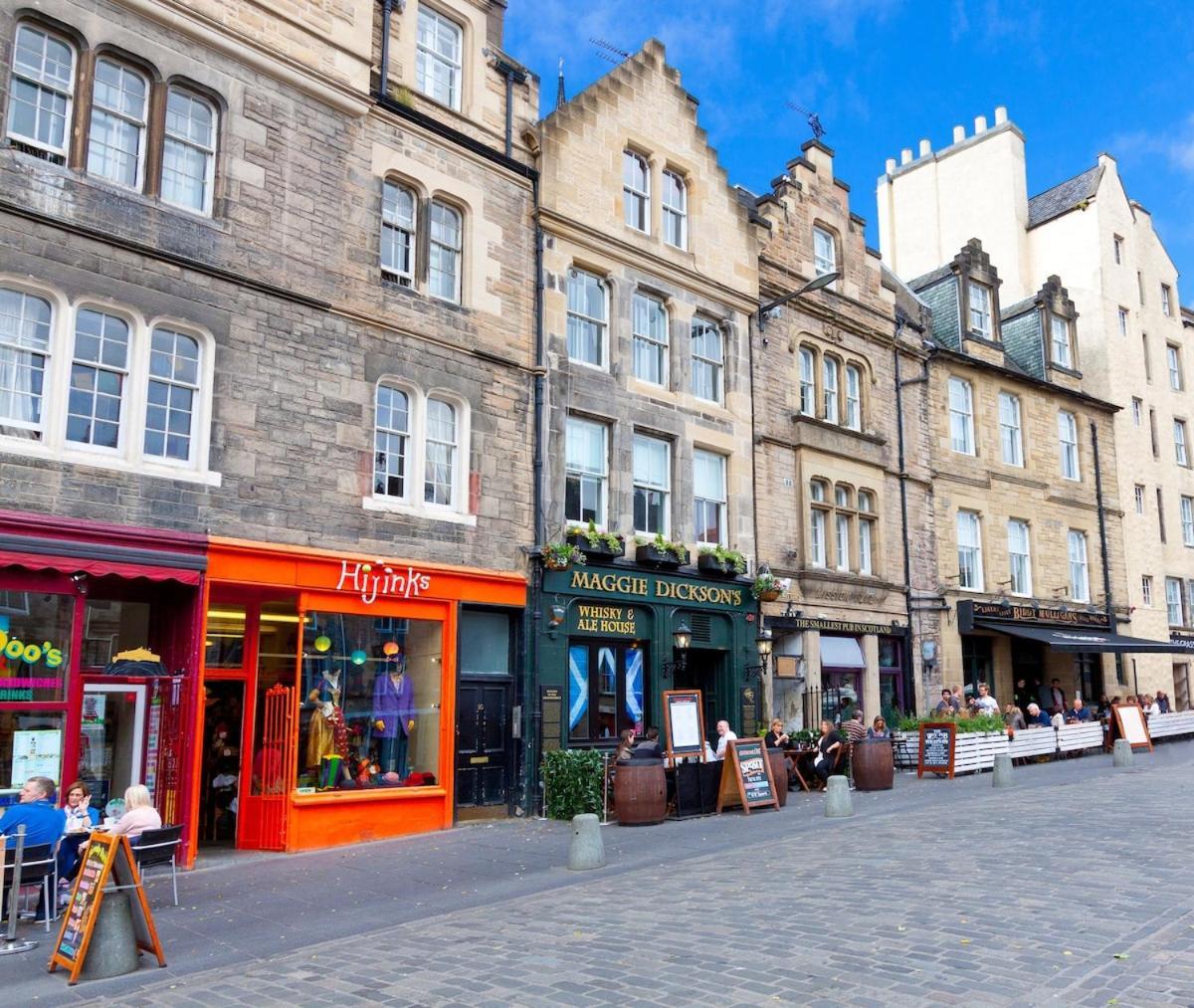 Stylish With Private Roof Terrace Edinburgh