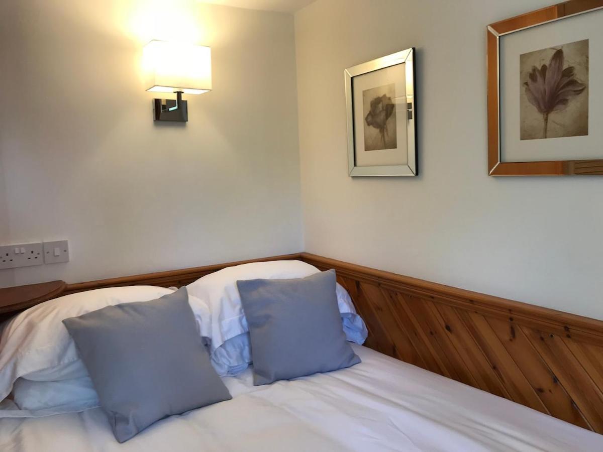 Stylish With Private Roof Terrace * Edinburgh